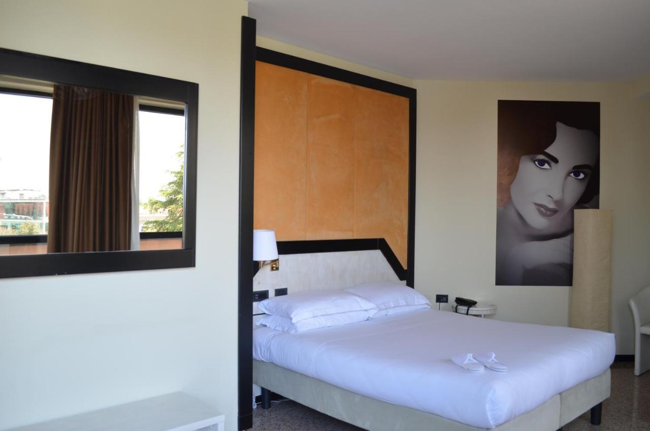 Corbetta Hotel Diamante מראה חיצוני תמונה
