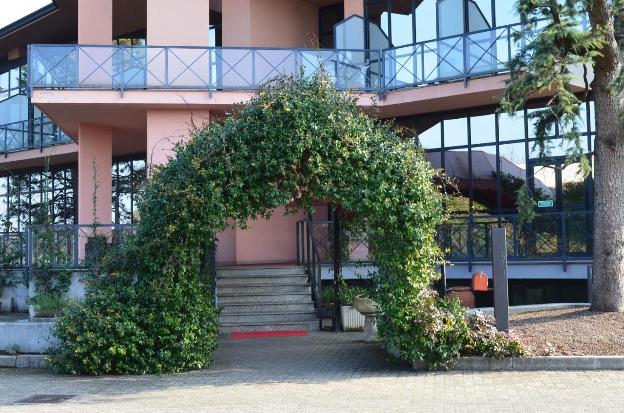 Corbetta Hotel Diamante מראה חיצוני תמונה