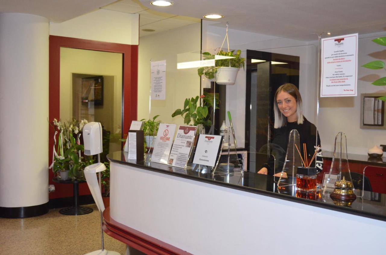 Corbetta Hotel Diamante מראה חיצוני תמונה
