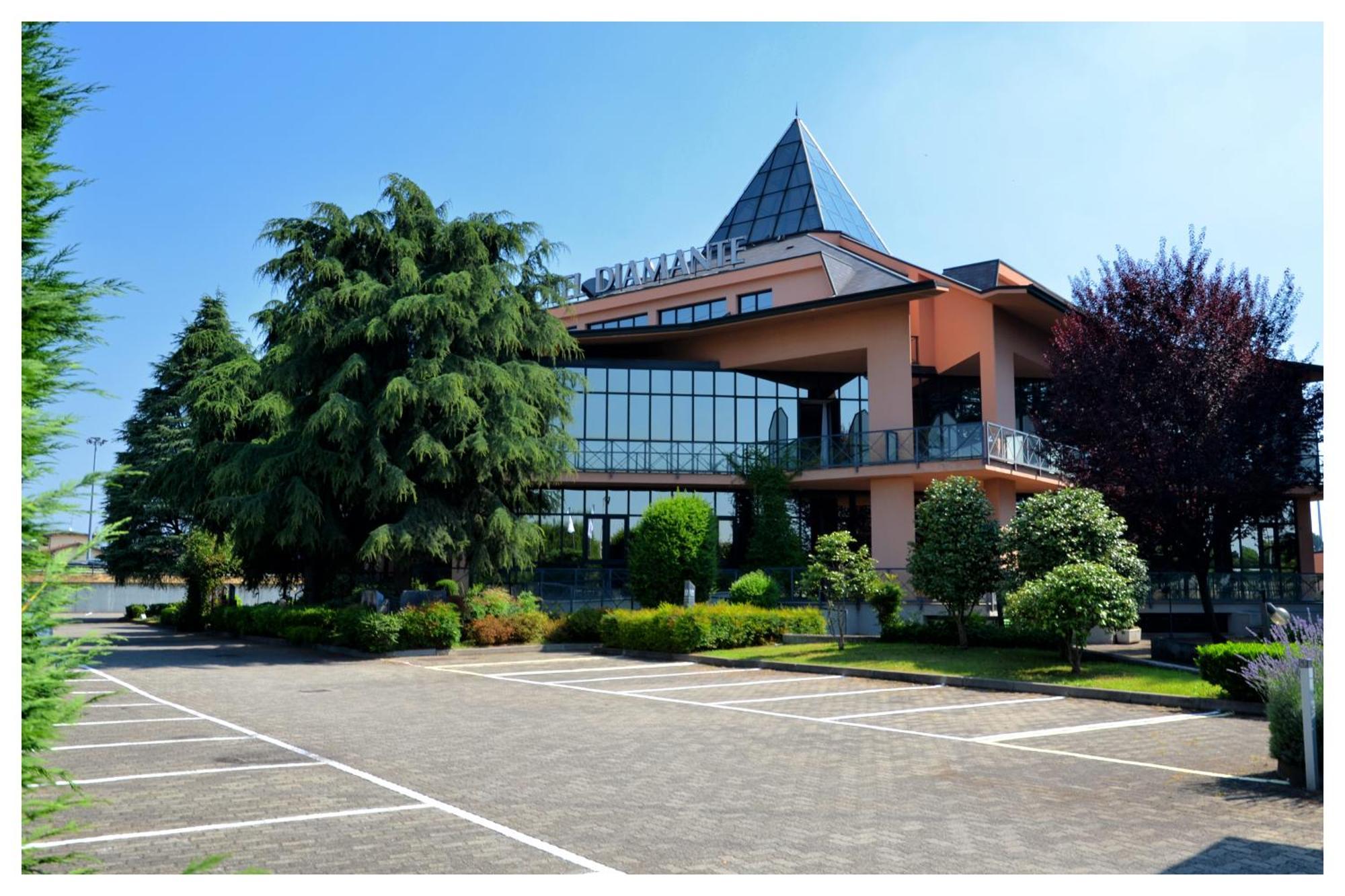 Corbetta Hotel Diamante מראה חיצוני תמונה
