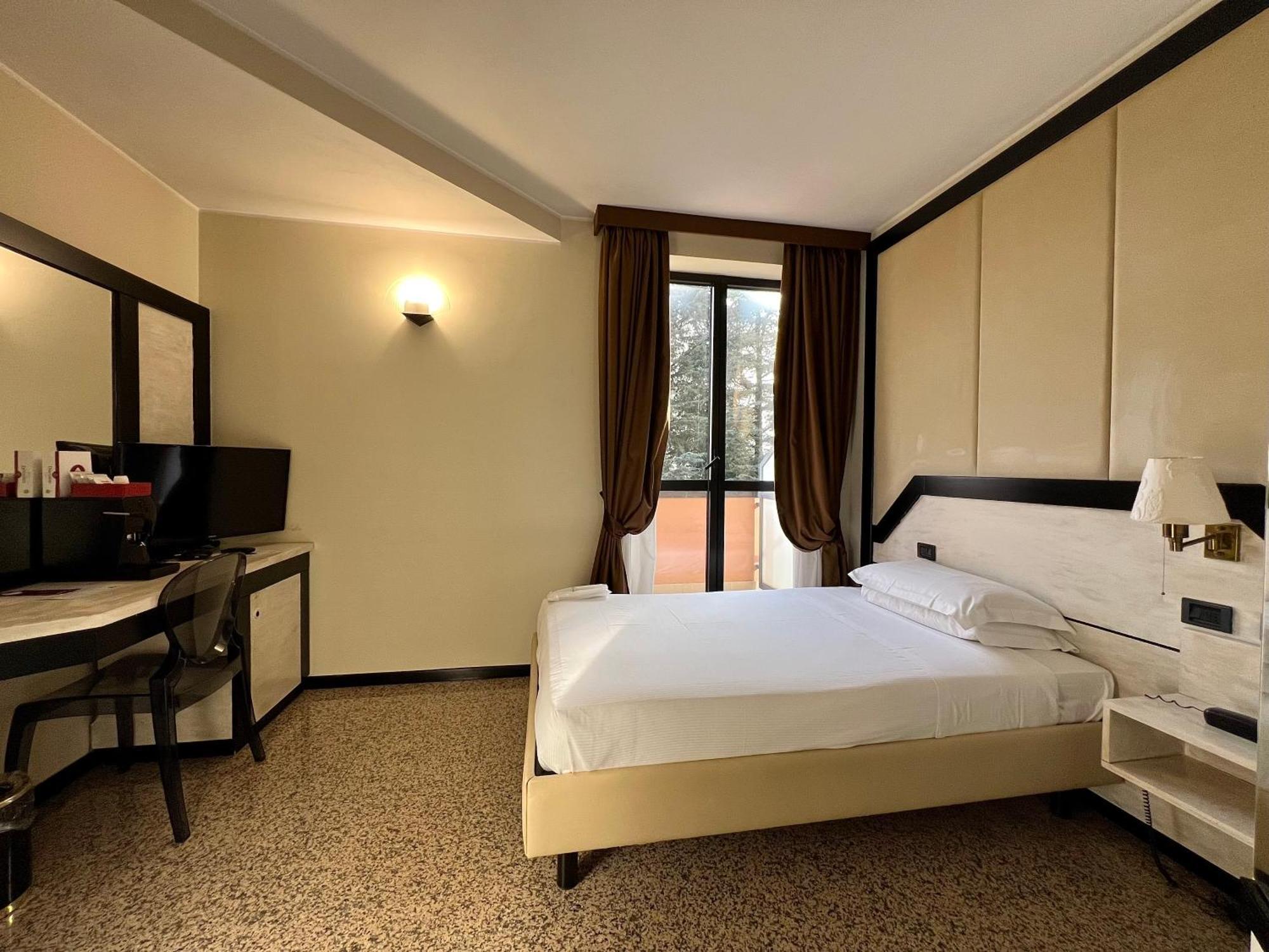 Corbetta Hotel Diamante מראה חיצוני תמונה