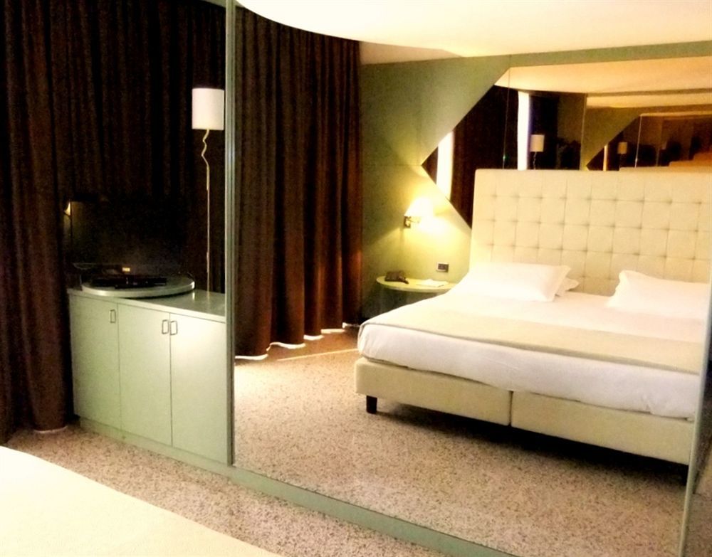 Corbetta Hotel Diamante מראה חיצוני תמונה